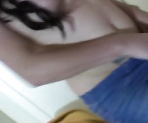 Puta Locura große natürliche Titten Amateur wird gefickt